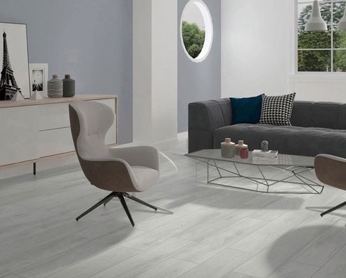 Yangına dayanıklı 200x1000mm Odun porselen bantları banyo için Gri ve Kahverengi İç kat bantı