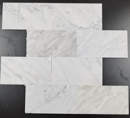Beyaz Mermer Mozaik Kelepçesi 300x300mm Kendine Yapışkan Duvar Dekoru