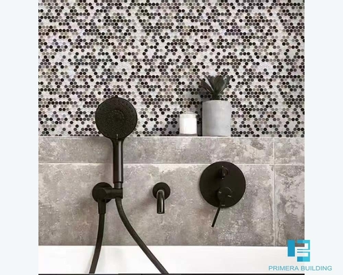 Düğme şeklindeki seramik havuz mozaik fayansları 303x303mm Karışık renkler
